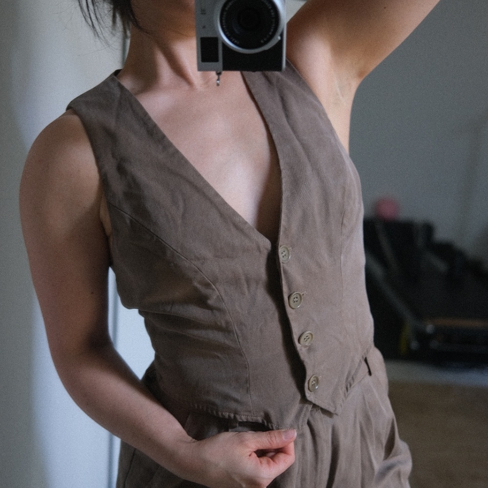 Reformation Devin Twill Vest